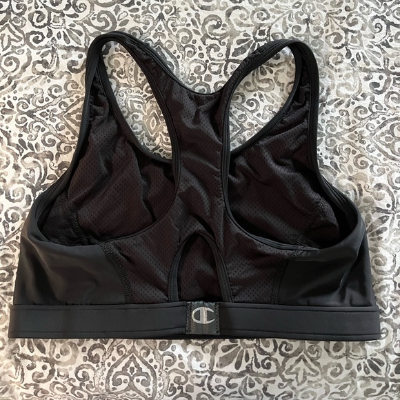 2 Champion Sports Bras - Picture 3 of 5